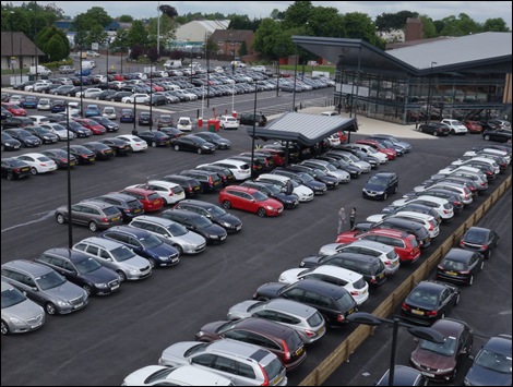 Lex Autolease has begun selling on former company cars through a newly opened car supermarket and vehicle processing centre in Coventry. 