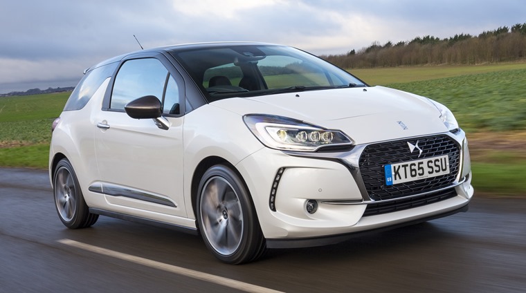 DS 3 2016 White Front Dynamic 2