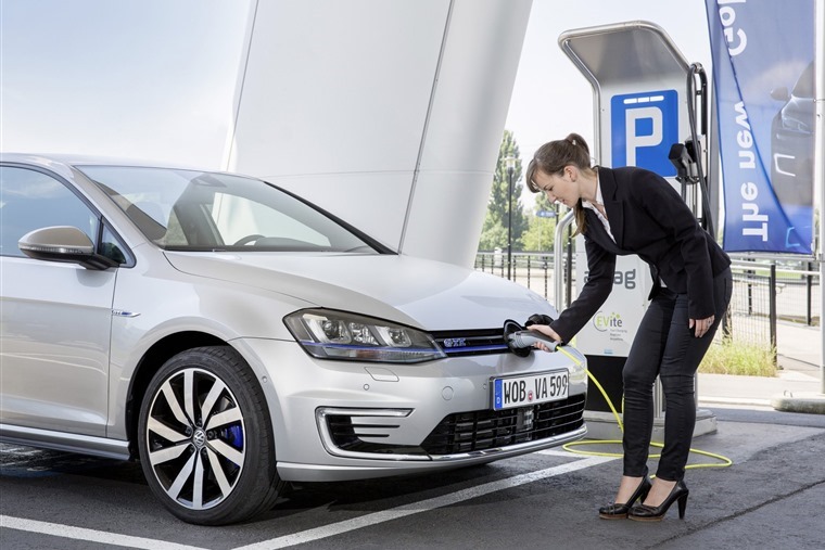 No more funding to encourage the greater use of plug-in hybrid vehicles