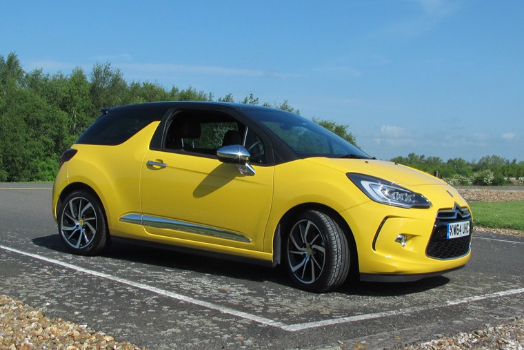 DS 3 Yellow Front