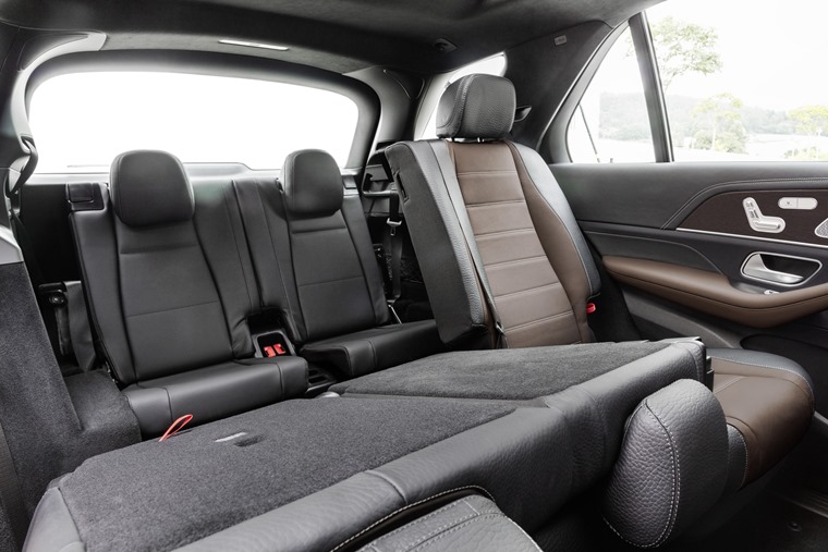Mercedes-Benz GLE 2019 interior rear