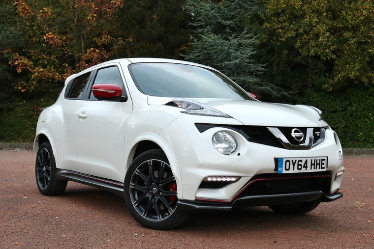 Nissan Juke Nismo RS 2016 pearl white front static
