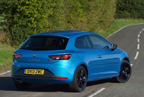 Stretching for 4228mm, the Leon SC 1.8 TSI is the compact hot hatch