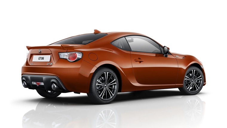 Toyota GT86 revised 2015