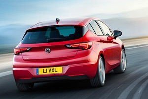 Vauxhall Astra 2016 Red Rear Dynamic