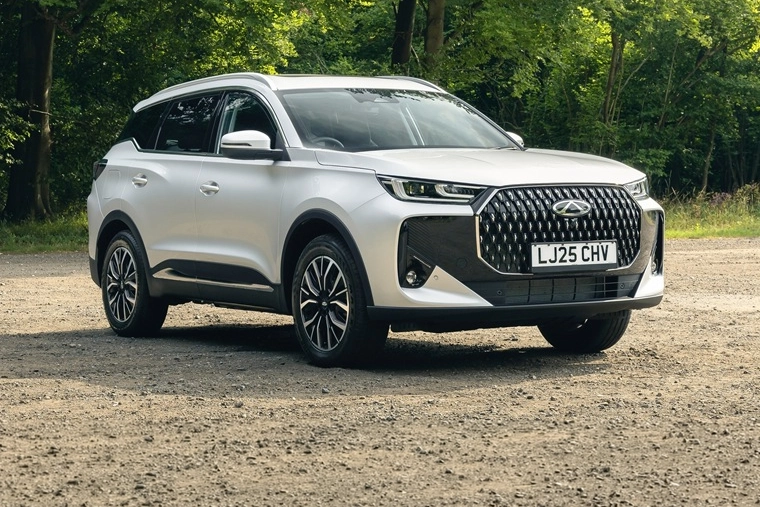 Chinese SUV parked outdoors, representing modern family cars available through UK car leasing deals
