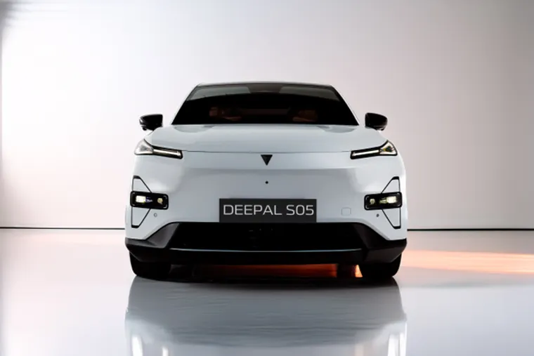 Front-facing studio shot of a white Changan Deepal S05, highlighting slim LED headlights, a clean aerodynamic front end, and the DEEPAL S05 model badge.